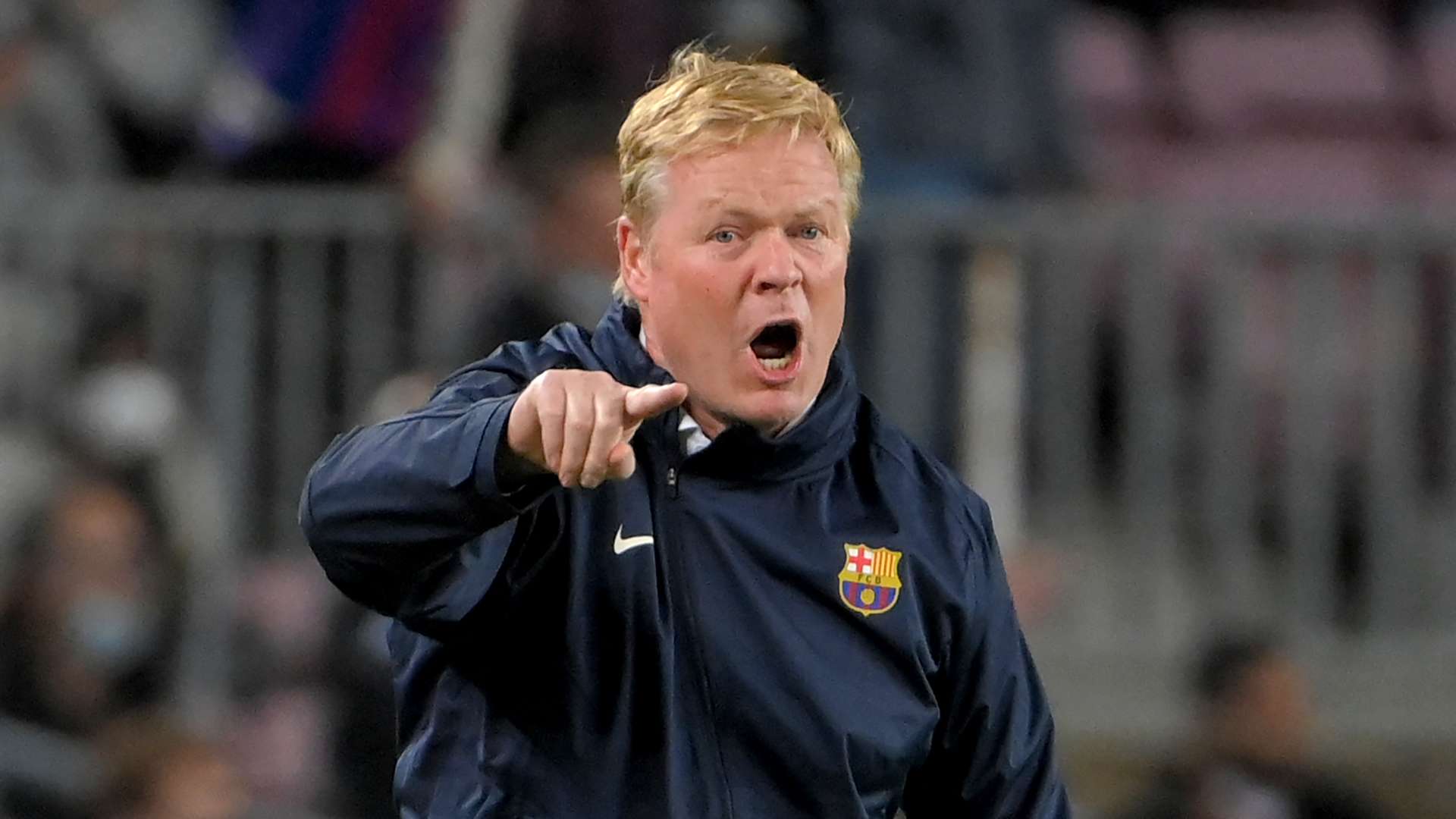 战术上被迫 战术上被迫