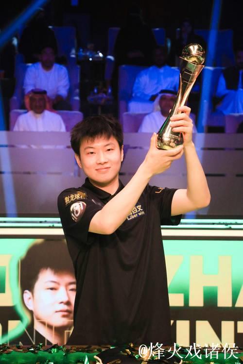 赵心童轰2杆破百5-2罗伯逊 夺利雅得锦标赛冠军